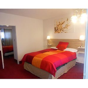 Basic Triple Room
